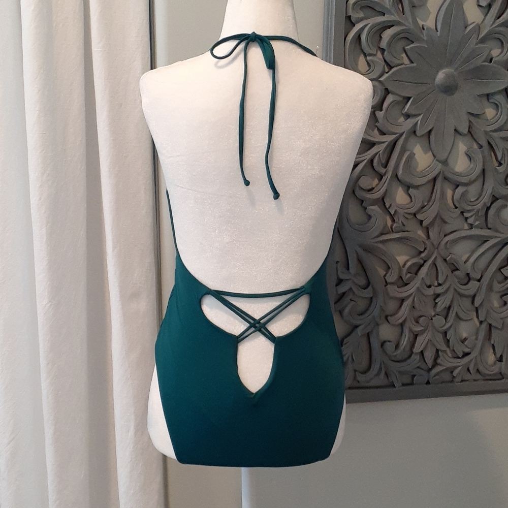 Isabella Rose Swim, L - Picture 2 of 5